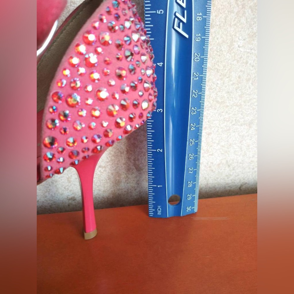 Giuseppe Zanotti Rhinestone Bow Sandals in sz 8. Store/floor display. - Picture 13 of 14